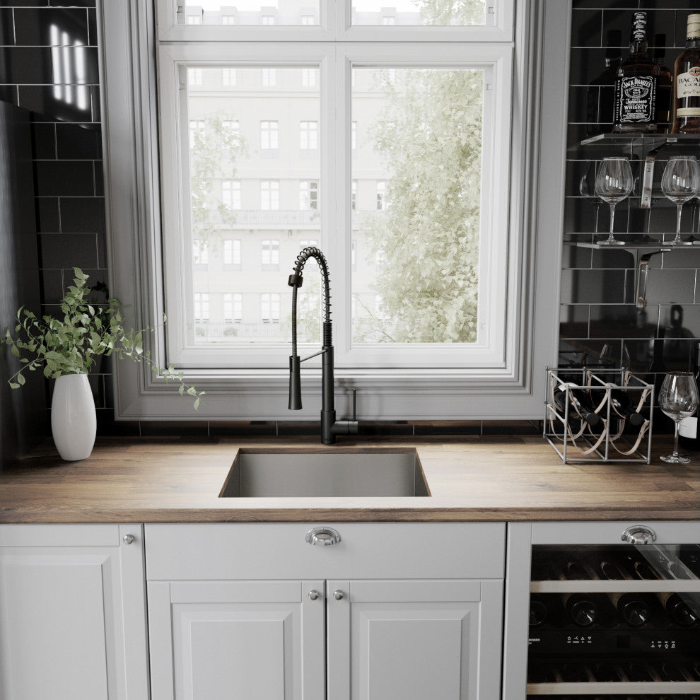 VIGO Laurelton 22" H Single Handle Pull-Down Sprayer Kitchen Faucet, Matte Black, Without Extras