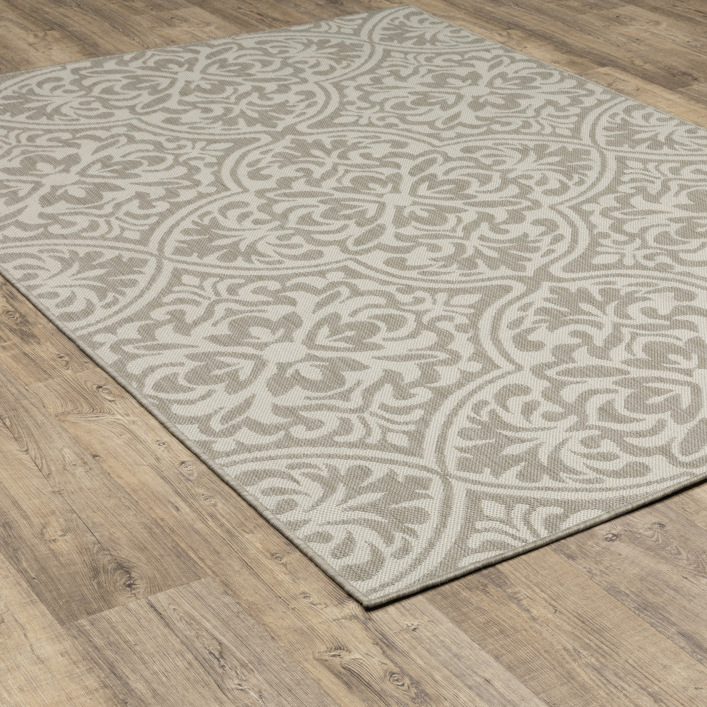 Parlan Floral Indoor-Outdoor Area Rug, Gray, 6'7"x9'2"