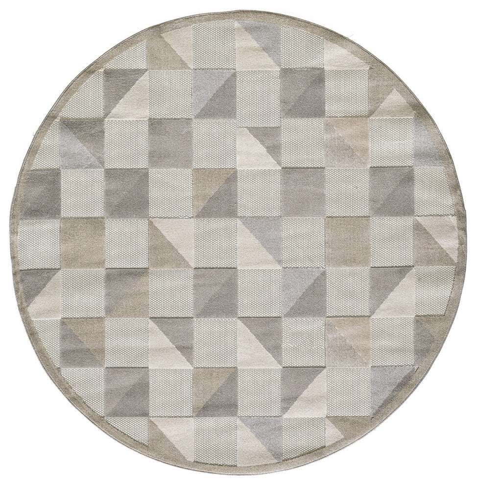 7' X 9' Gray Geometric Stain Resistant Indoor Outdoor Area Rug