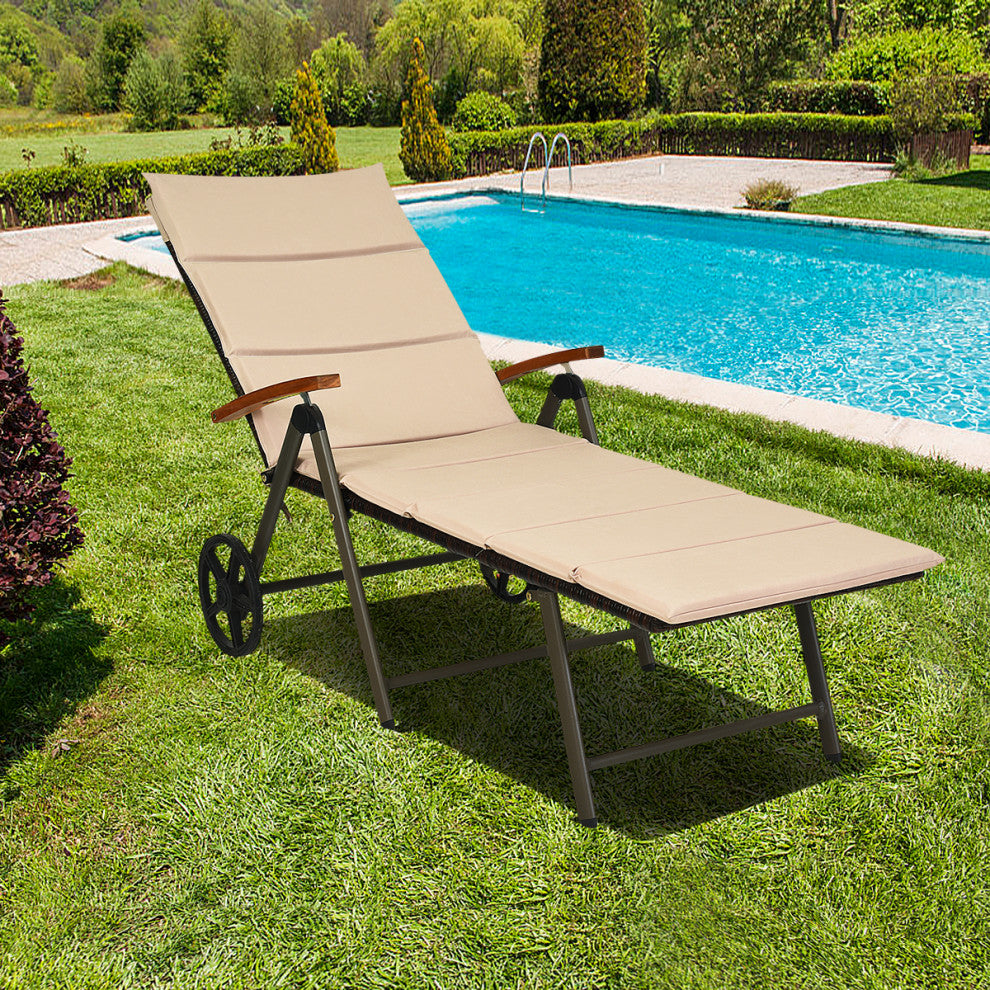 COSTWAY Folding Outdoor Pool Chaise Lounge Recliner Chair Rattan W/Wheels