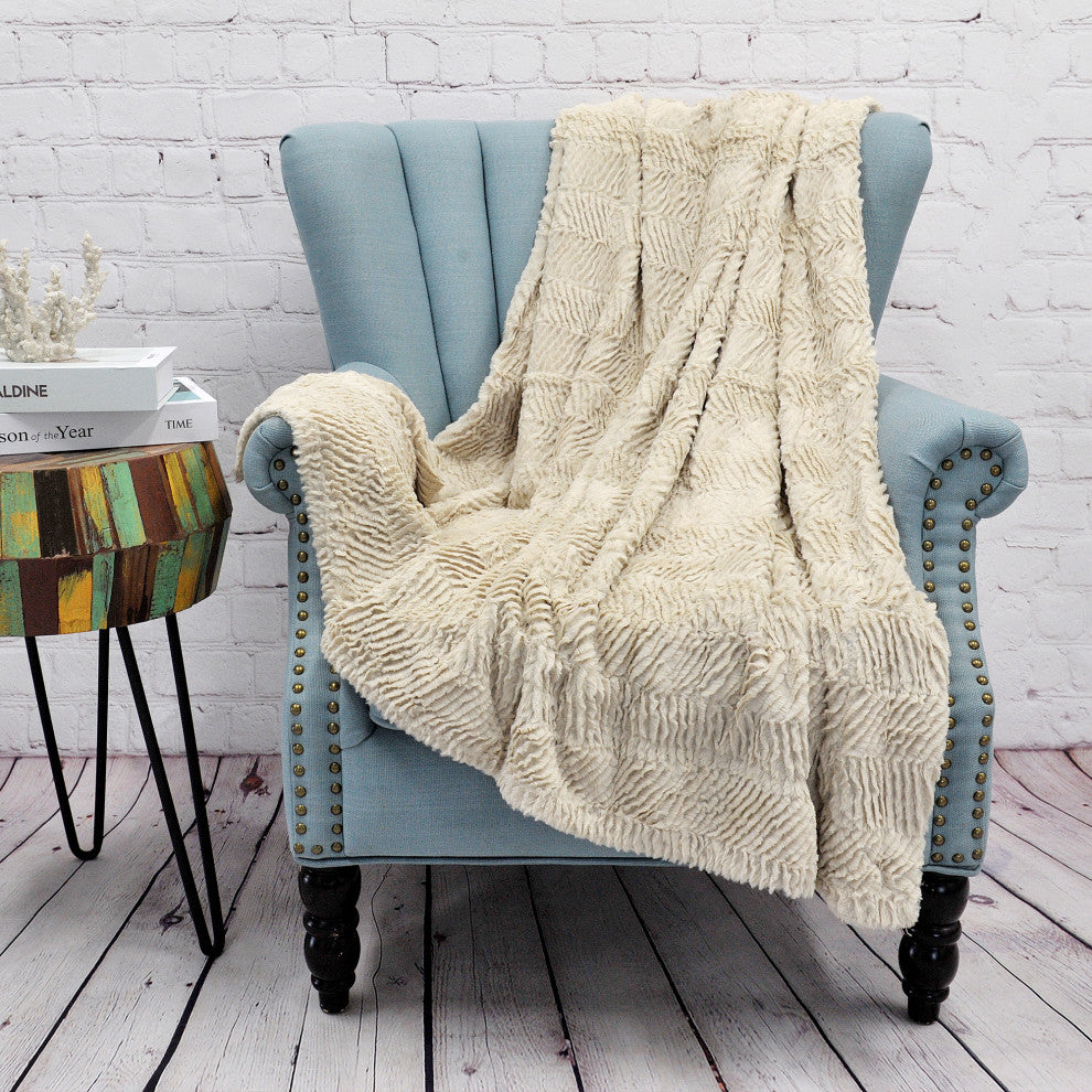 Herringbone Faux Fur Throw, Beige, 50x60