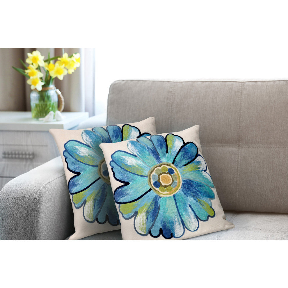 Visions II Daisy Pillow, Aqua, 20"x20"