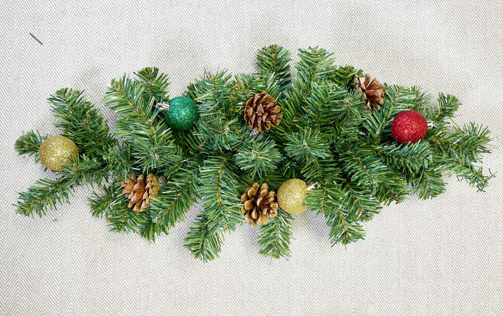 52 Tips Canadian Christmas Pine 24" Swag