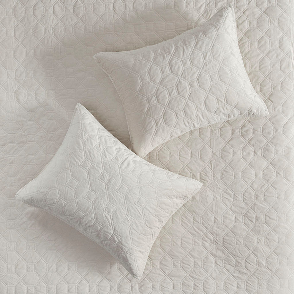 Madison Park Harper 3 Piece Velvet Quilt Set, Ivory