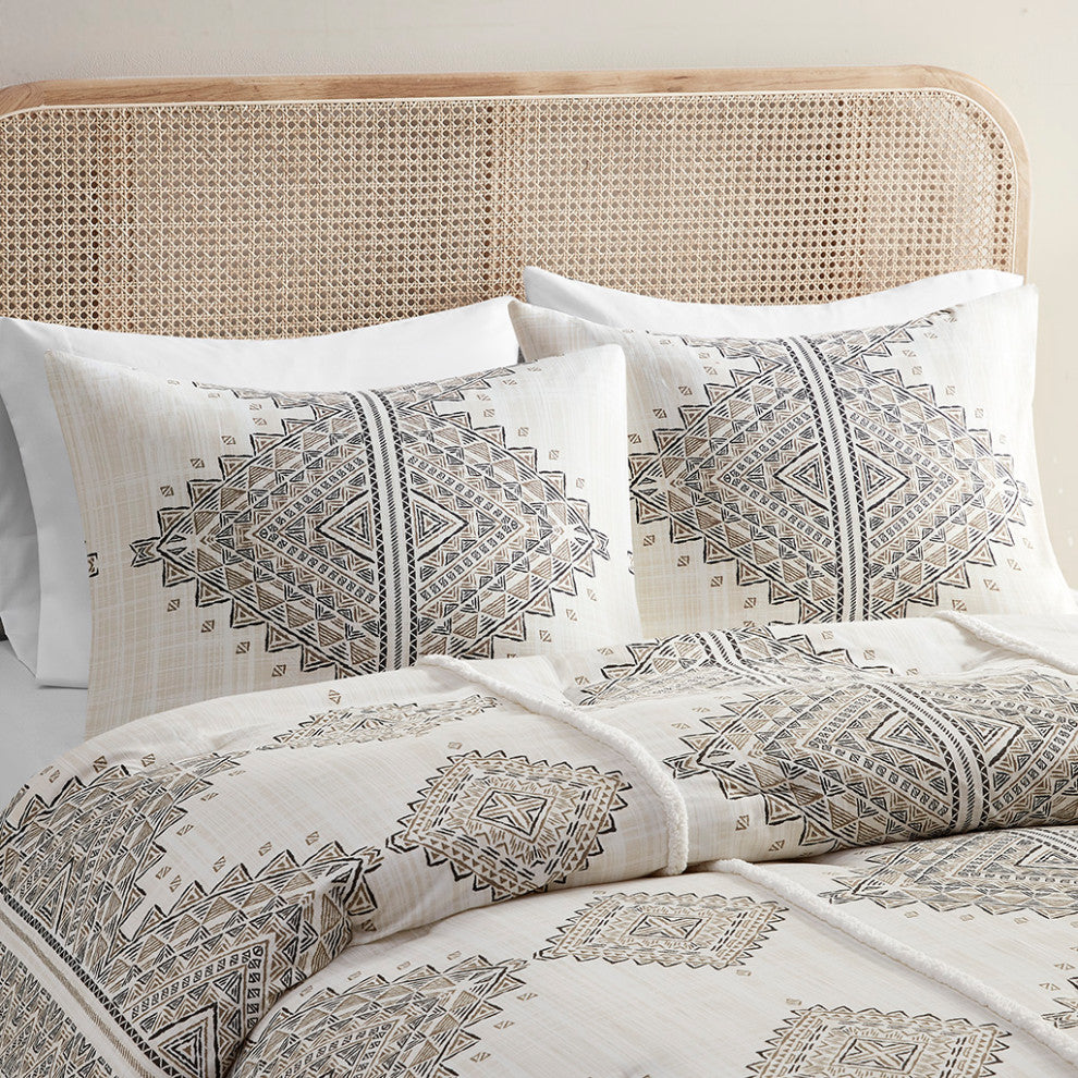Madison Park Ibiza 4 Piece Printed Comforter Set With Throw Pillow