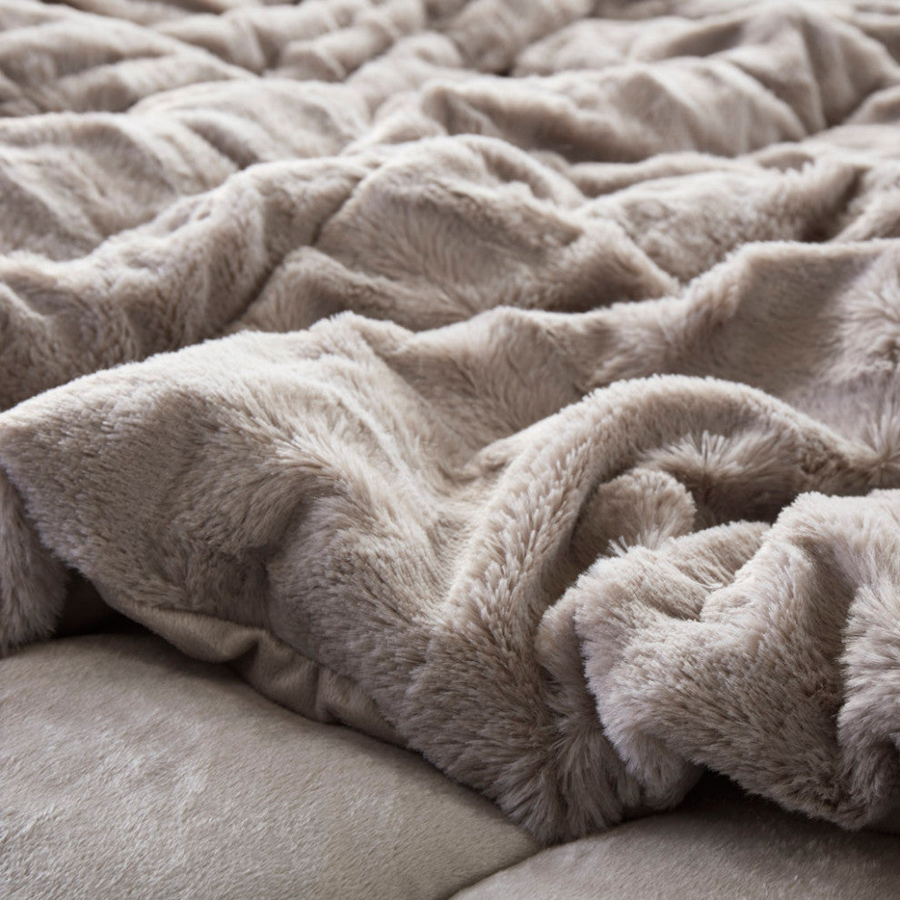 Madison Park Gia Solid Faux Fur Comforter Mini Set