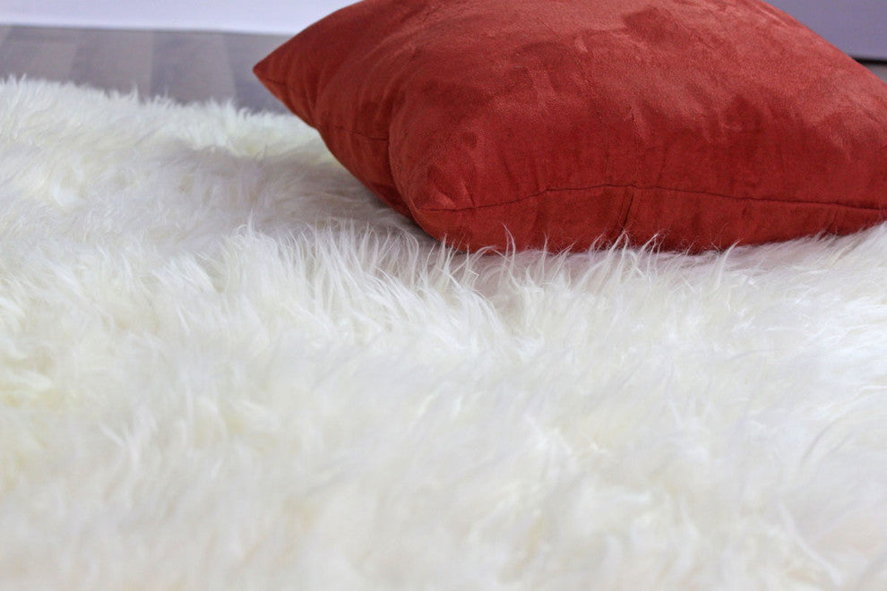 Genuine Sheepskin Rug, Ivory, Eight Pelt