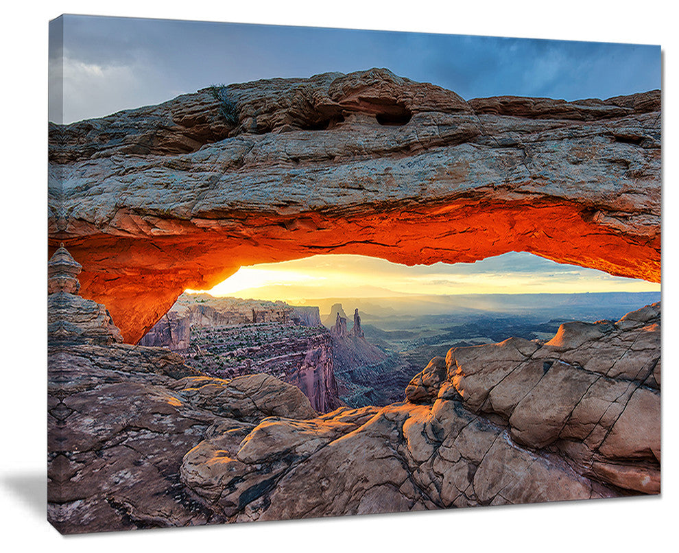 "Sunrise At Mesa Arch in Canyon Lands" Large Flower Canvas Wall Art, 40"x30"