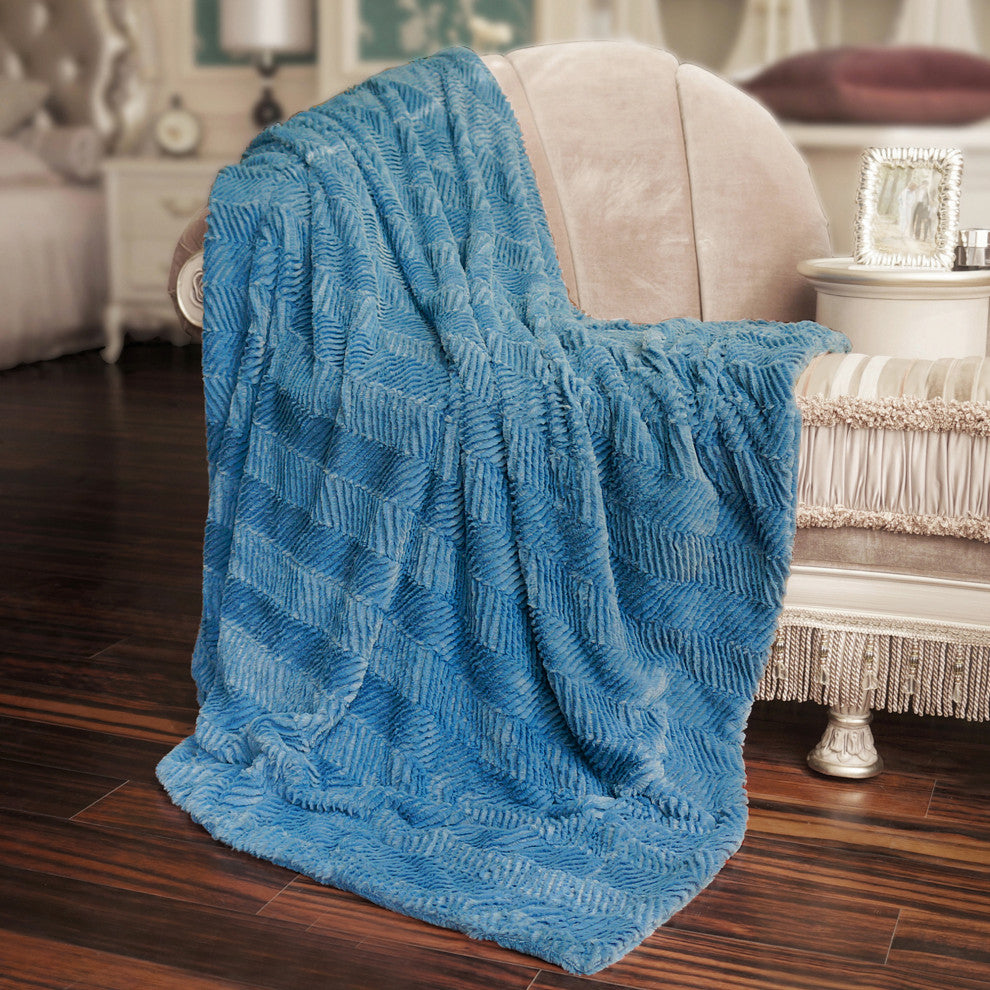 Herringbone Faux Fur Throw, Blue, 50x60