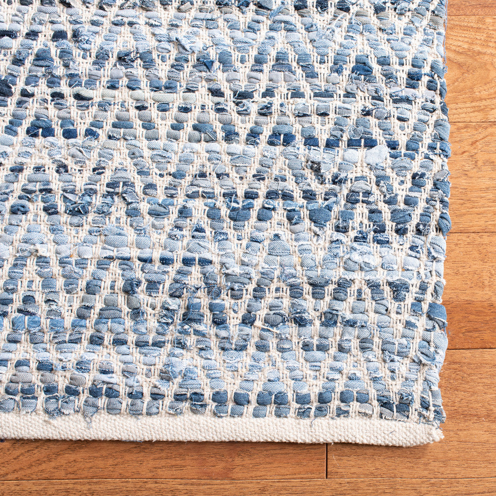 Safavieh Montauk Collection MTK423 Rug, Blue, 8' X 10'