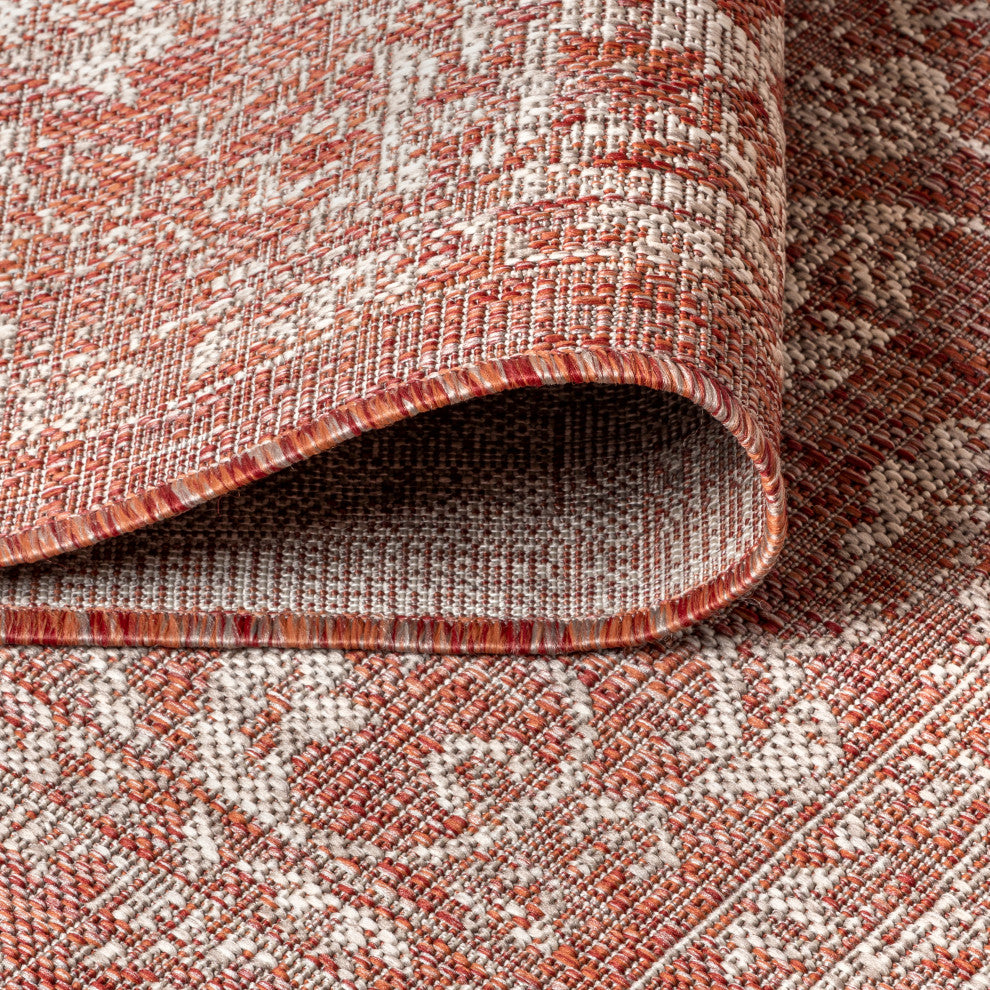 Tela Bohemian Textured Weave Floral Indoor/Outdoor Area Rug