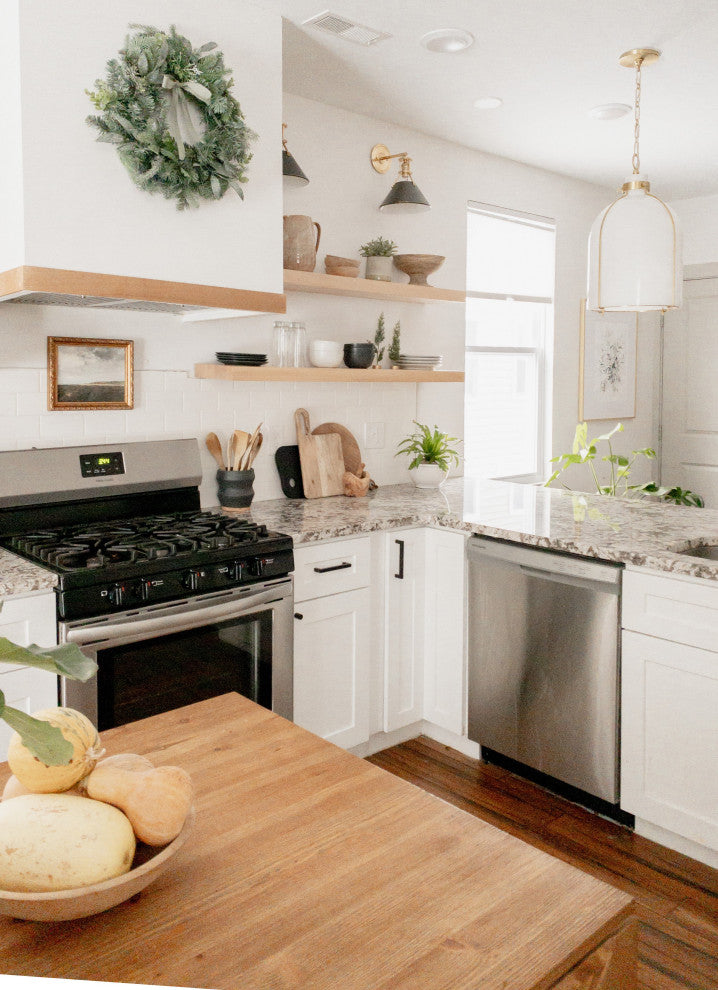 Eldridge 1-Light Pendant, Aged Brass