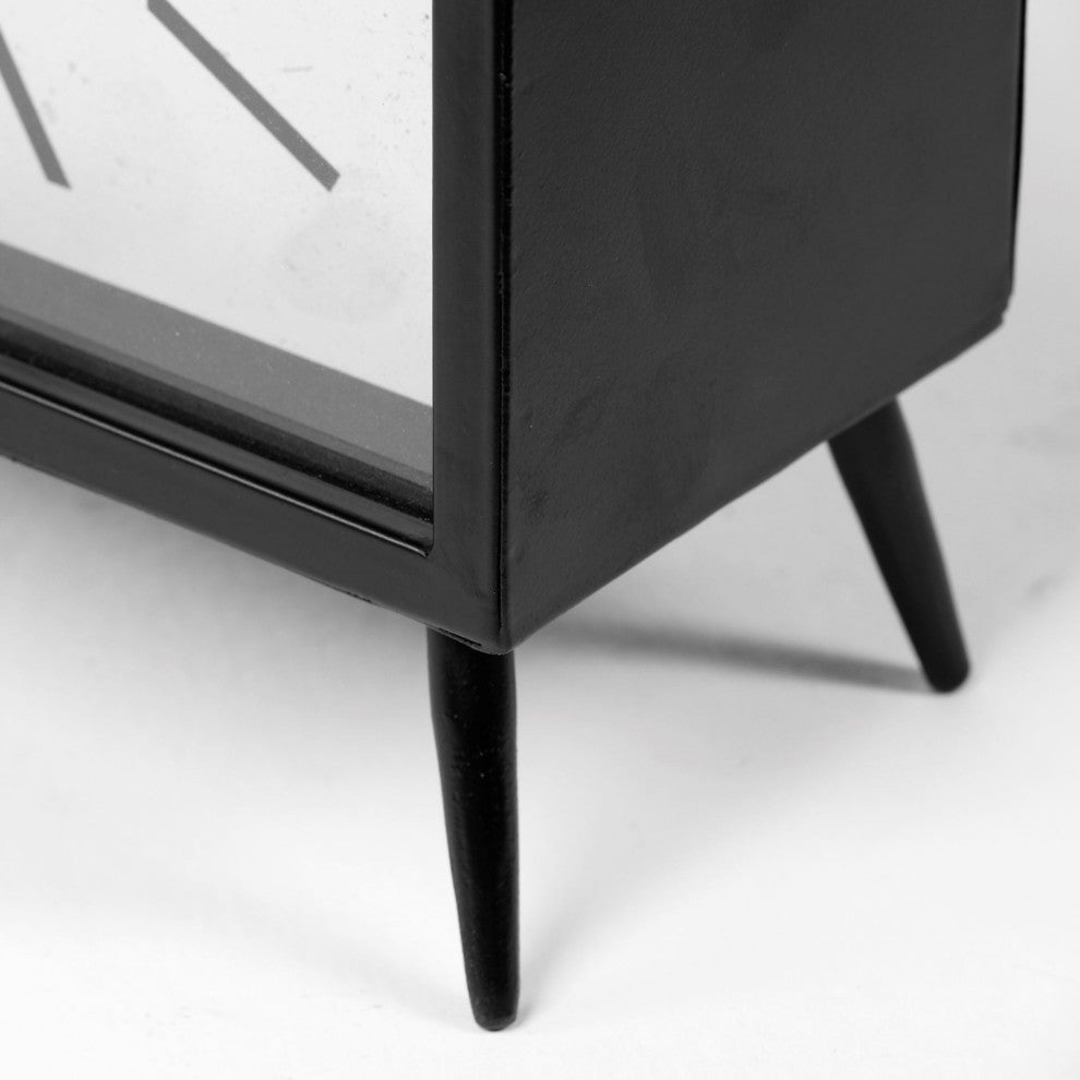 Table Clock, Lita