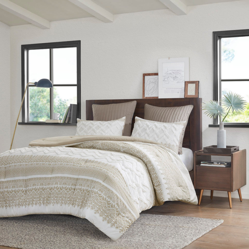 INK+IVY Mila 3 Piece Cotton Comforter Set With Chenille Tufting, Taupe
