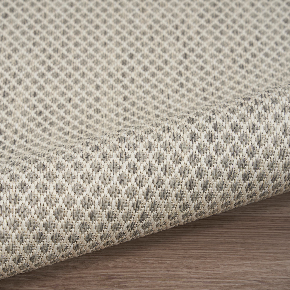 Nourison Courtyard 4' x Square Ivory/Silver Modern Rug