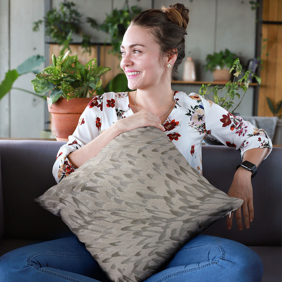 Plutus Brown Bird Feather Animal Luxury Throw Pillow, 18"x18"