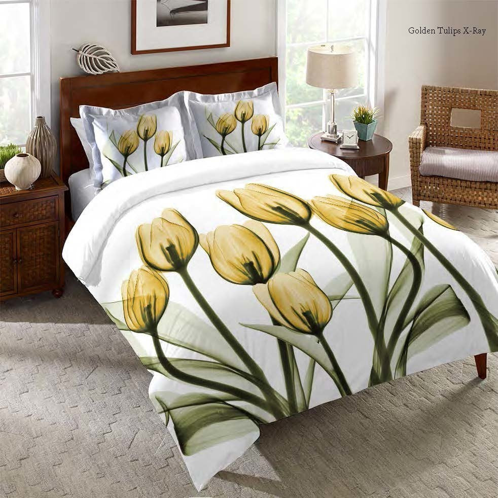 Laural Home Golden Tulips Comforter, Queen