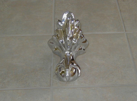 Dutchess 68" Double Slipper White Clawfoot Tub With Chrome Feet