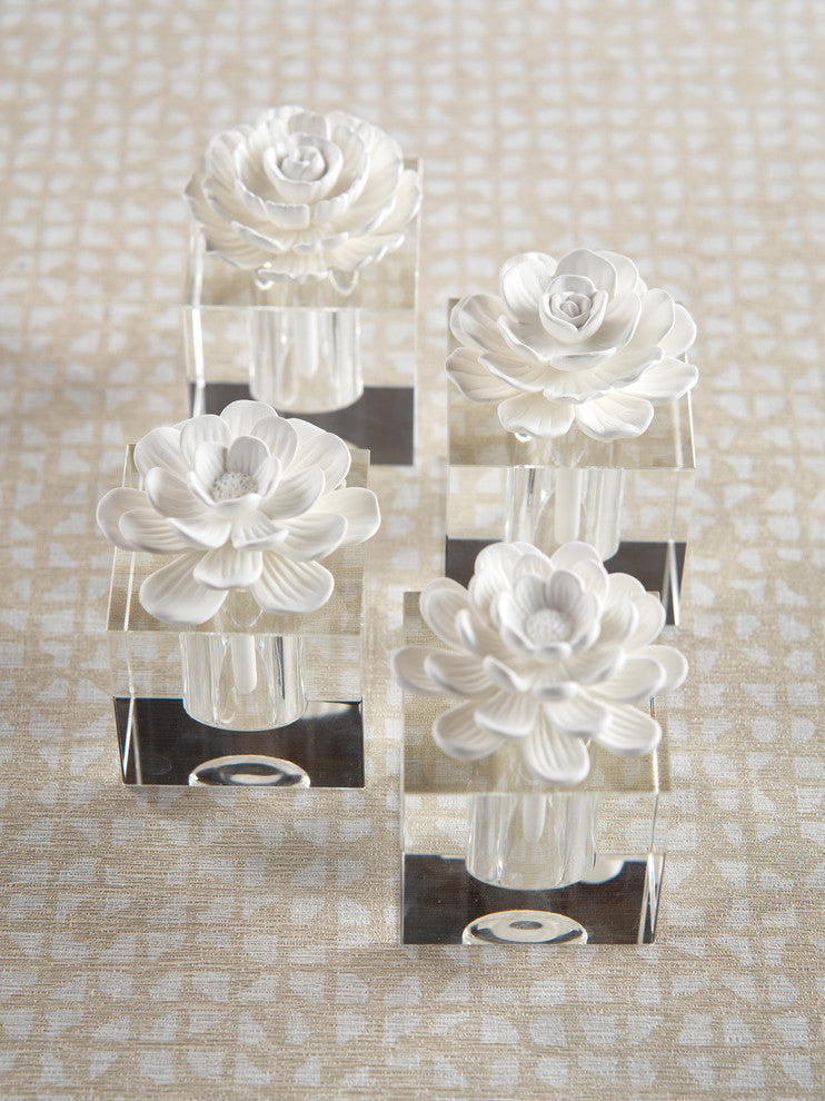 Modena Small Porcelain Diffuser, White Rose