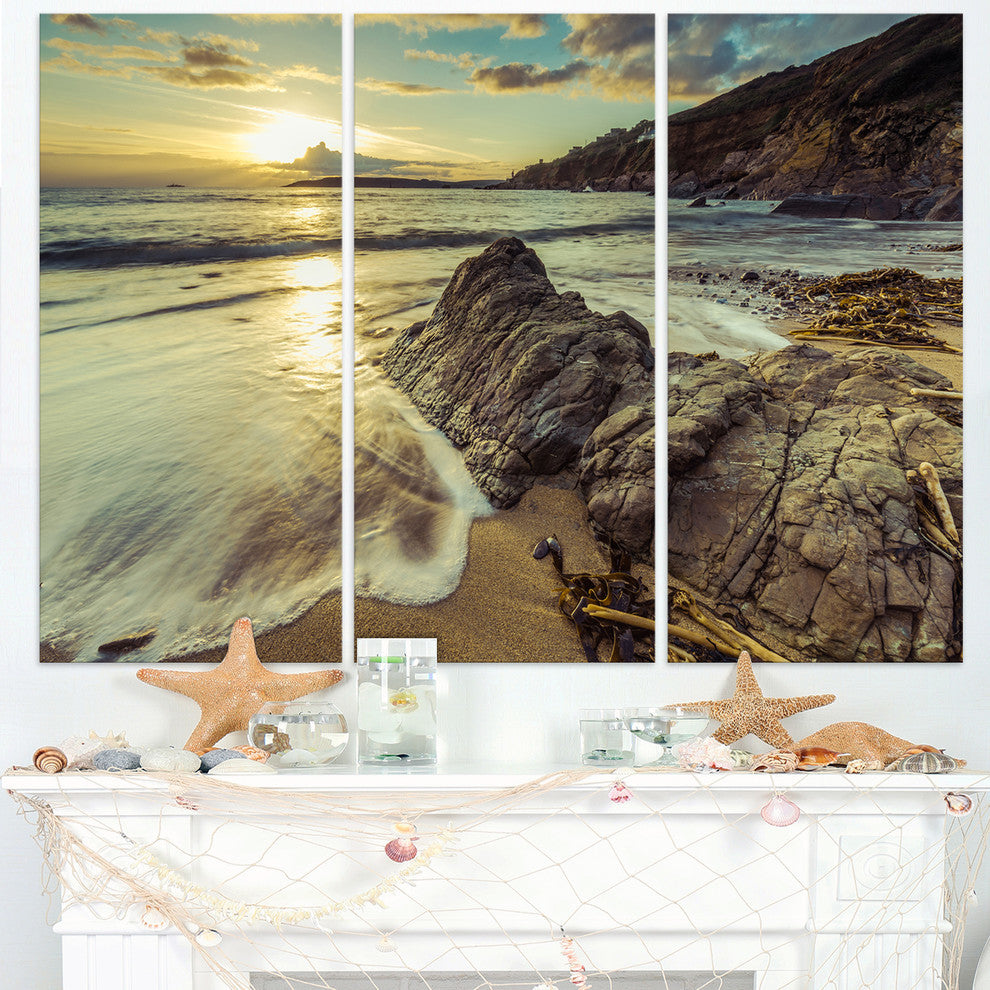 "Sunset at Beach Vintage-Style" Metal Wall Art, 3 Panels, 36"x28"
