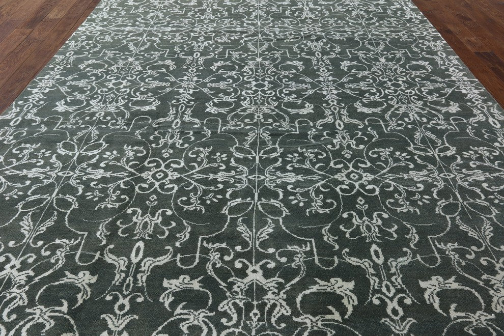 Wool and Silk Floral Oriental Hand-Knotted Rug, 9'x12'