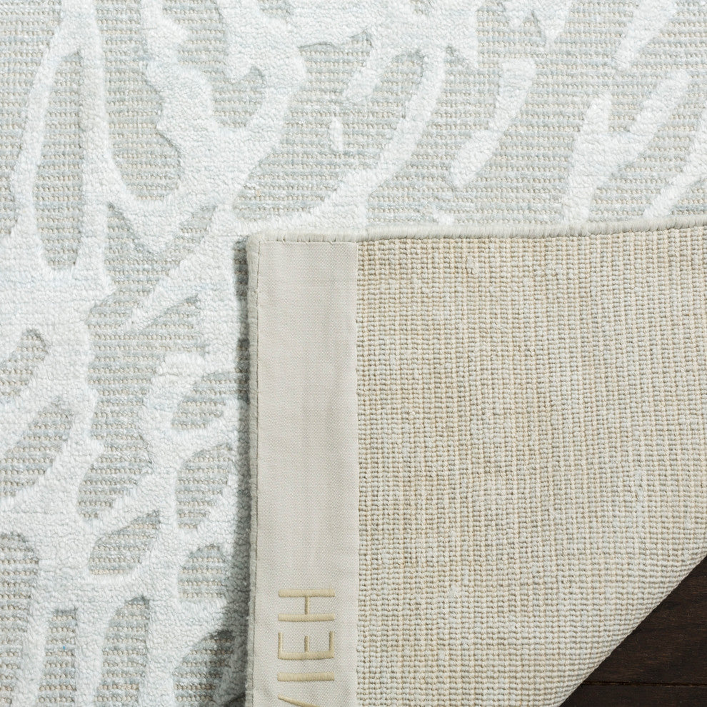 Safavieh Mirage Collection MIR538 Rug, Light Grey, 8' X 10'