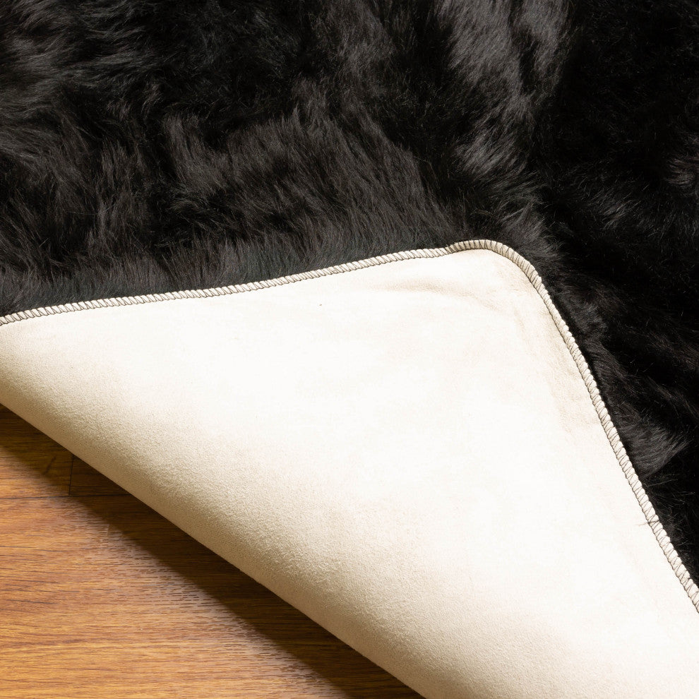 Plush and Soft Faux Sheepskin Fur Shag Area Rug, Black, 3' X 5'