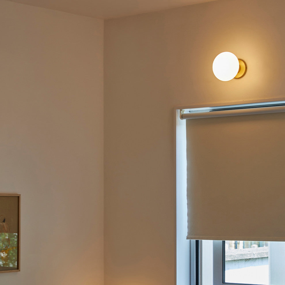 Lochan in Brass with Oval US