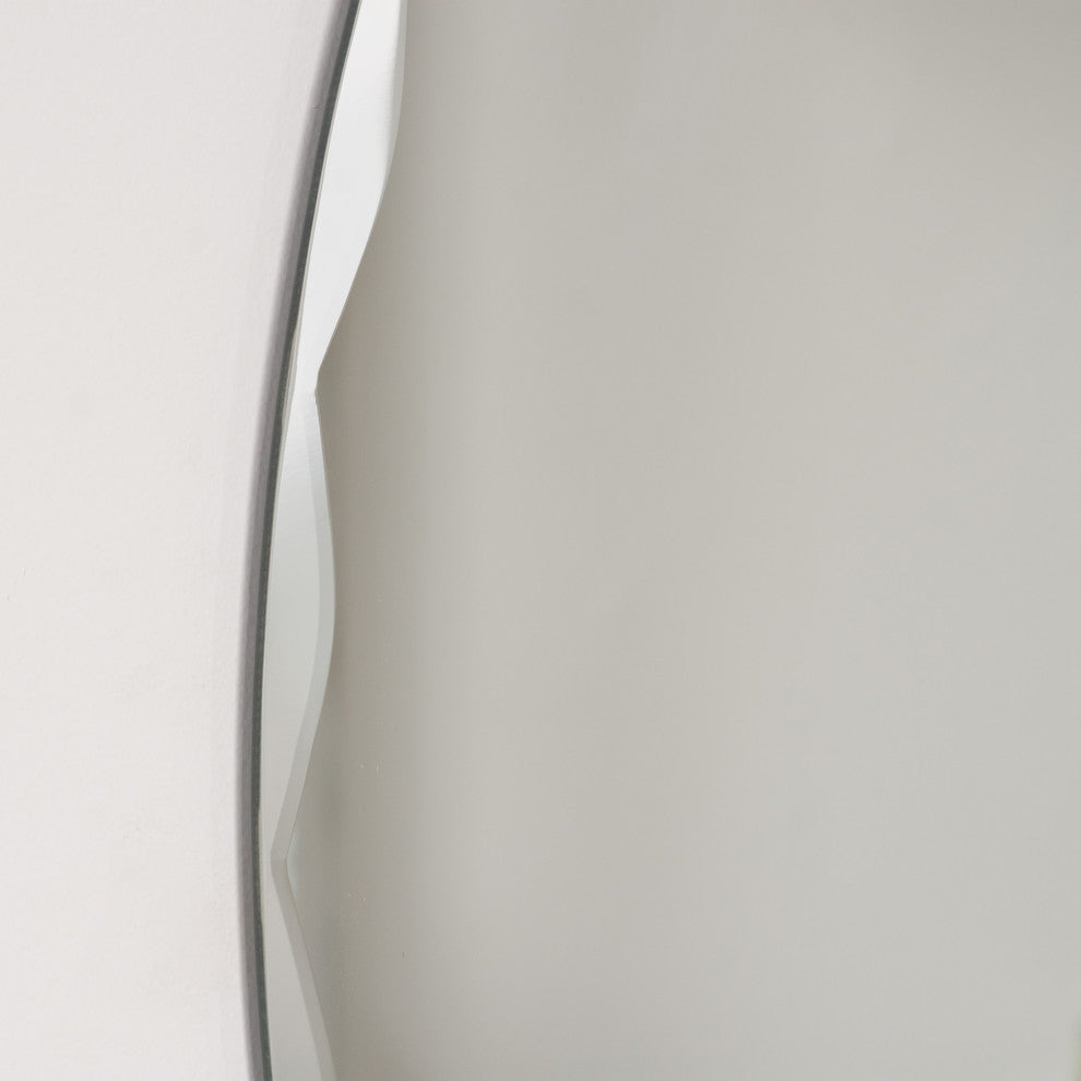 Decor Wonderland Frameless Oval Scallop Beveled Mirror