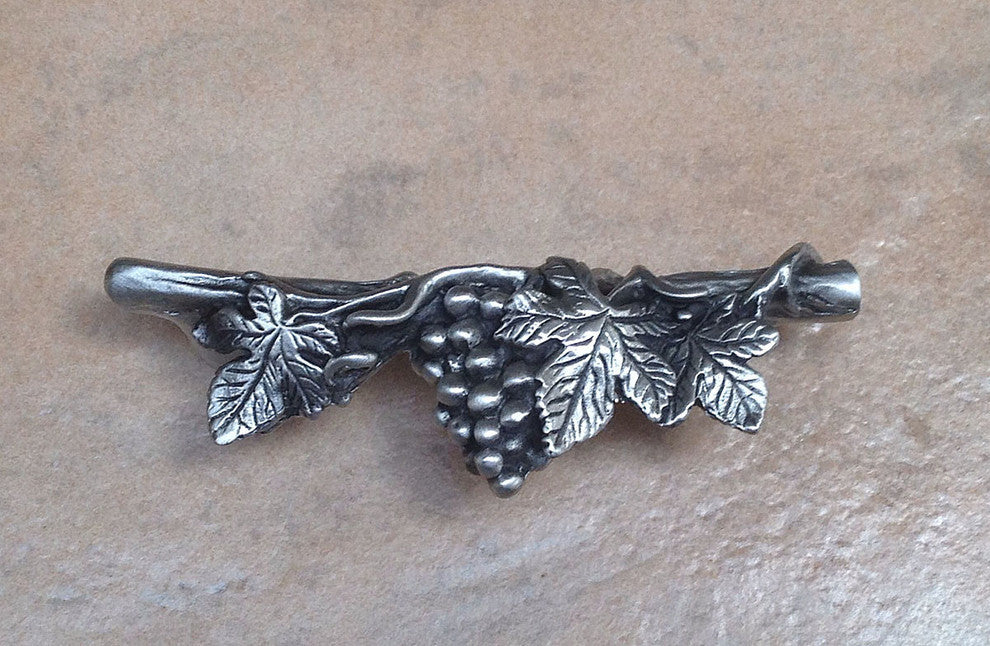 Grapevine Pull-Horizontal, Oil Rub Bronze