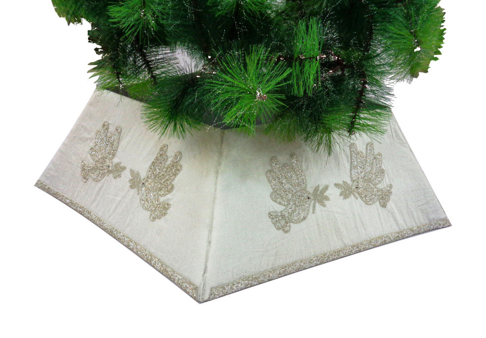 Hand Beaded Christmas Tree Collar, Doves on White Silk