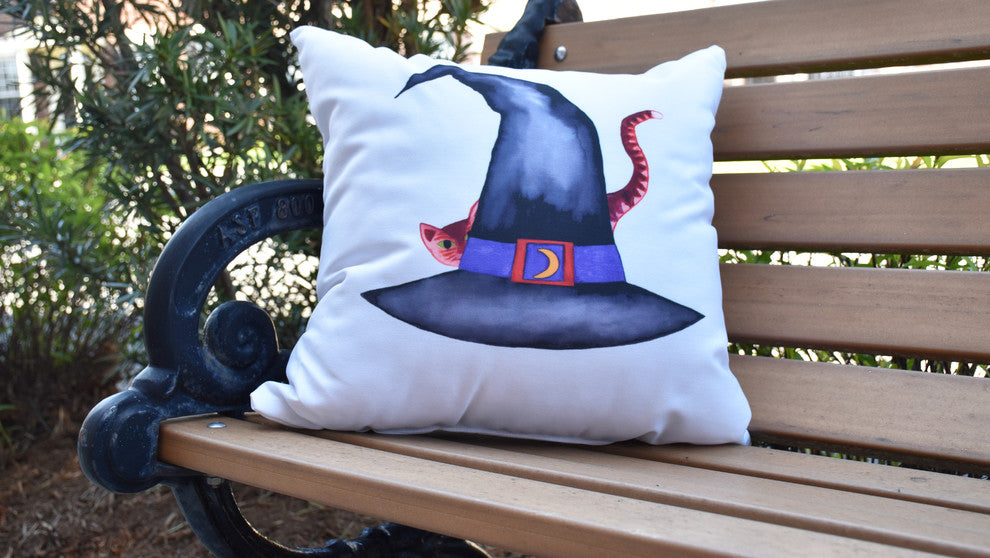 Cat Behind the Hat Cream Halloween Print Decorative Throw Pillow, 20"