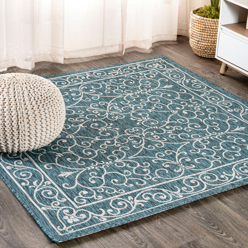 Charleston Vintage Filigree Textured Weave Indoor/Outdoor Area Rug