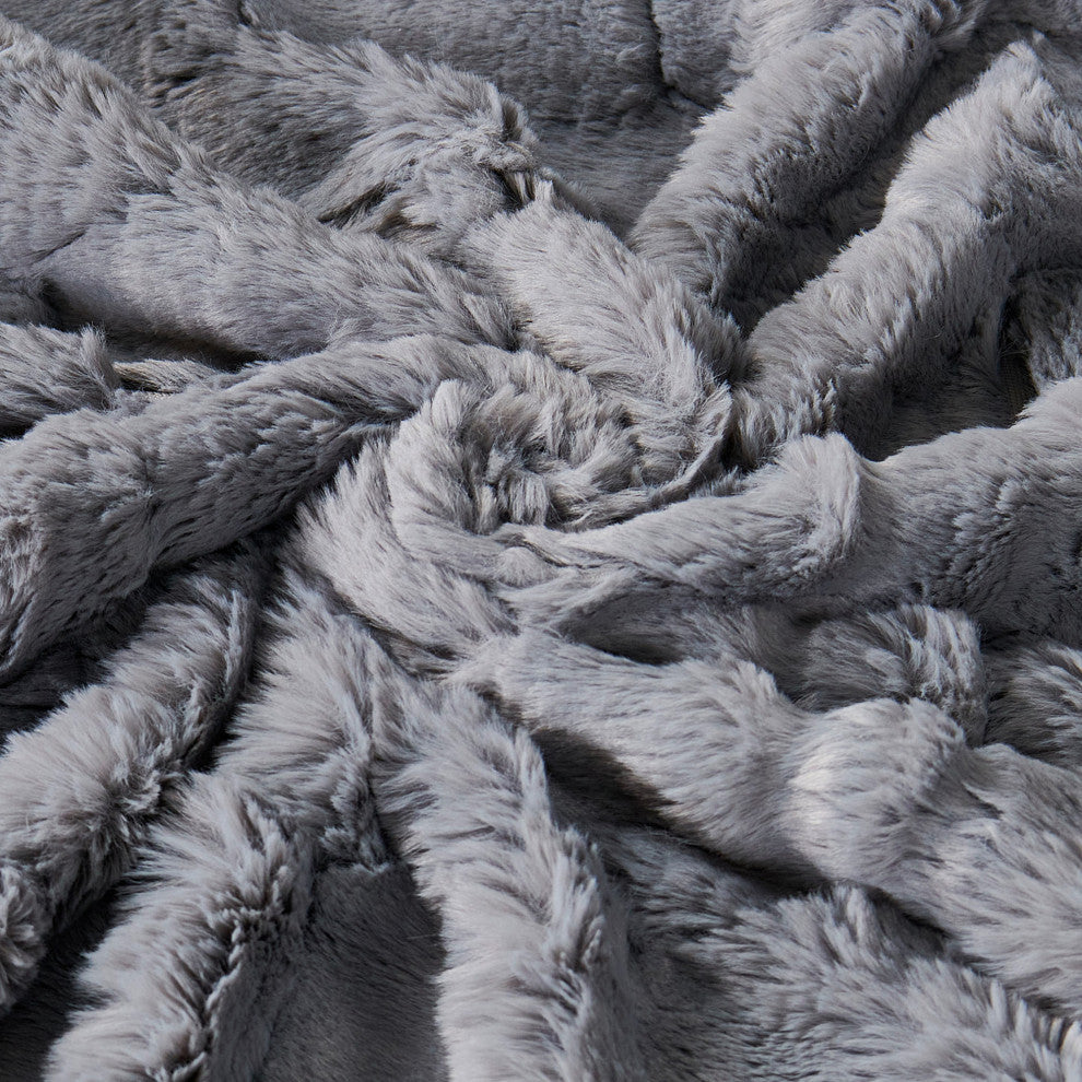 Kasaya Jumbo Jacquard Supersoft Faux Fur Throw Blanket, Sharkskin, 60" X 80"