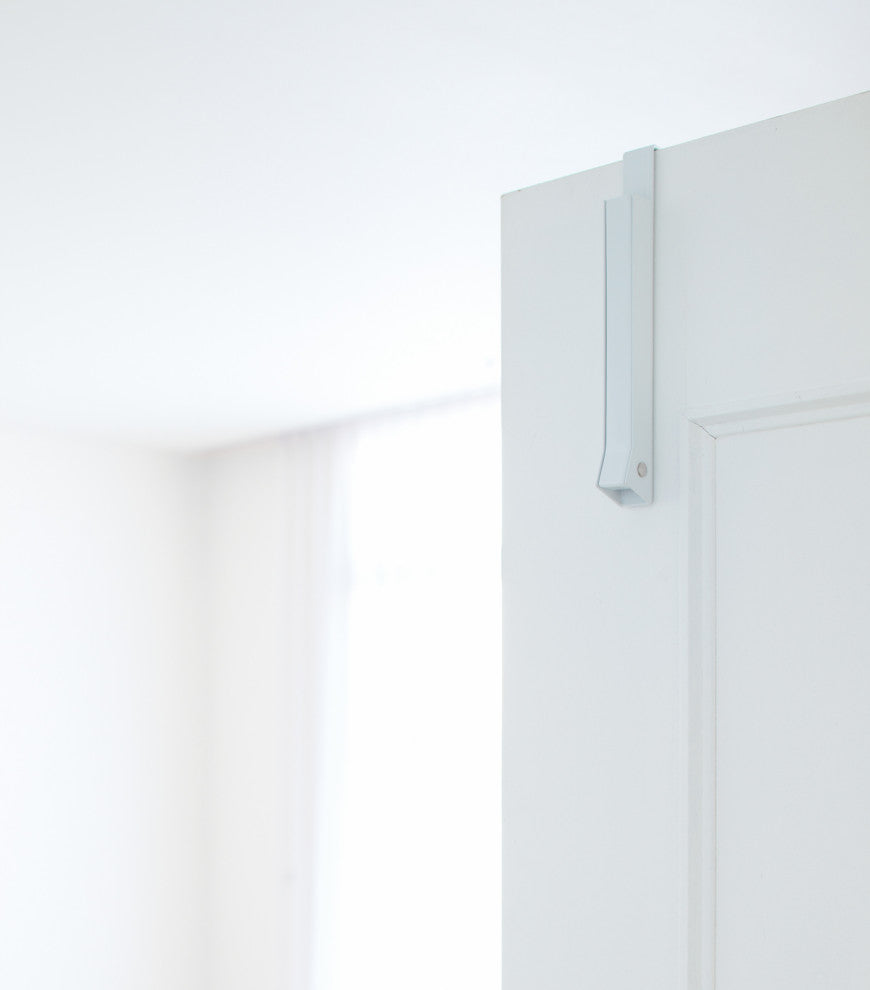 Smart Folding Over-The-Door Hook, White