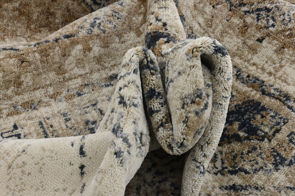 Unique Loom Beige Chateau Jackson 4' 0 x 6' 0 Area Rug