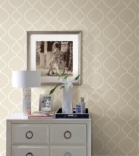 Modern Quatrefoil Wallpaper, Tan, Bolt