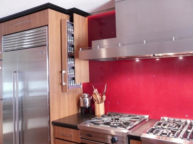 Dropout Spice Rack and Storage System, Right Facing
