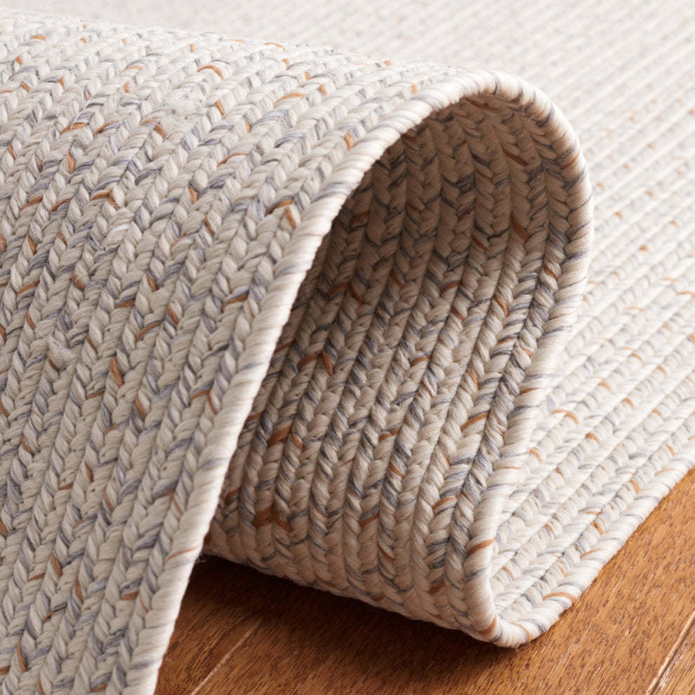 Safavieh Braided BRA201 Rug Machine-Washable, Ivory/Light Grey, 8' Square