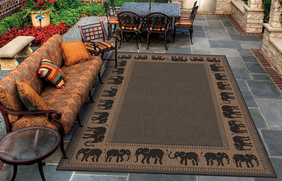 Couristan Recife Elephant Indoor/Outdoor Runner Rug, Cocoa-Black, 2'3"x7'10"