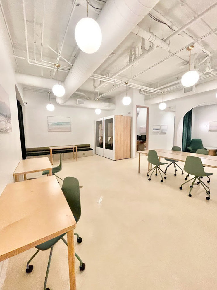 Set of 2 Ergonomic Task Chairs Padded Seat Metal Plastic Wheels Metal Legs, Green