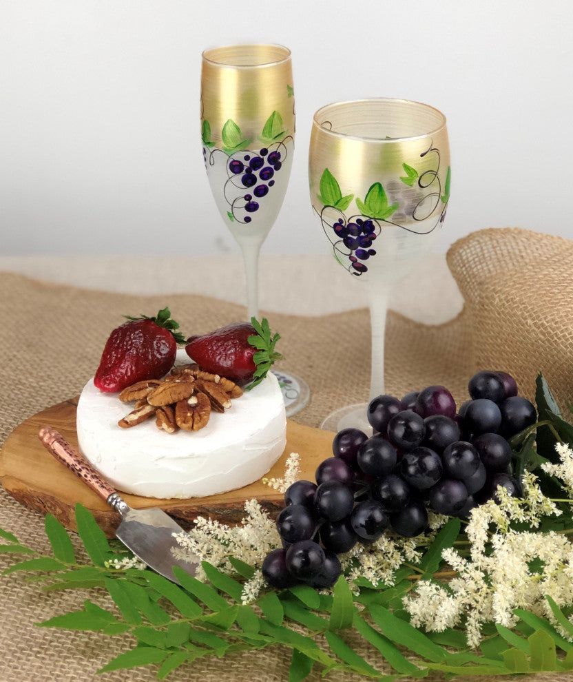 Grapes 'n Vines Wine Glasses, Set of 2