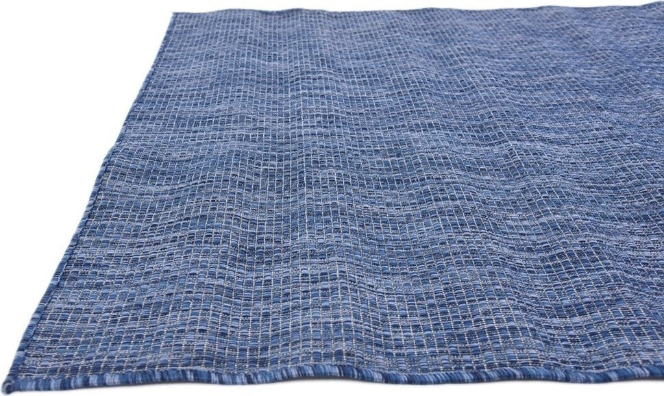Unique Loom Blue Solid Outdoor 4' 0 x 6' 0 Area Rug