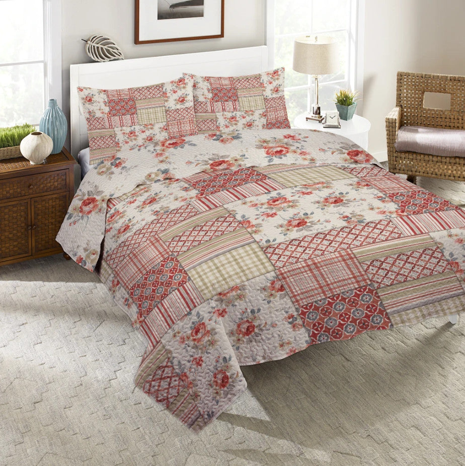 Cottage Florals Queen Quilt Set