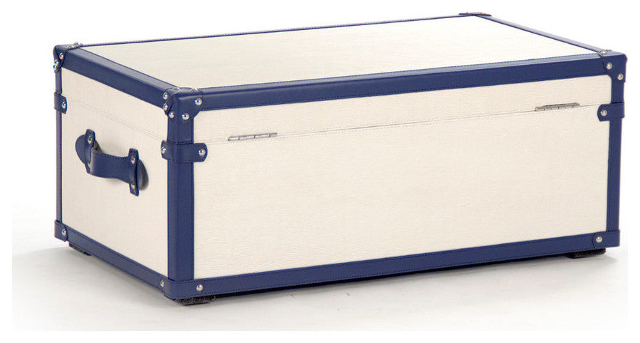 Madalene Trunk