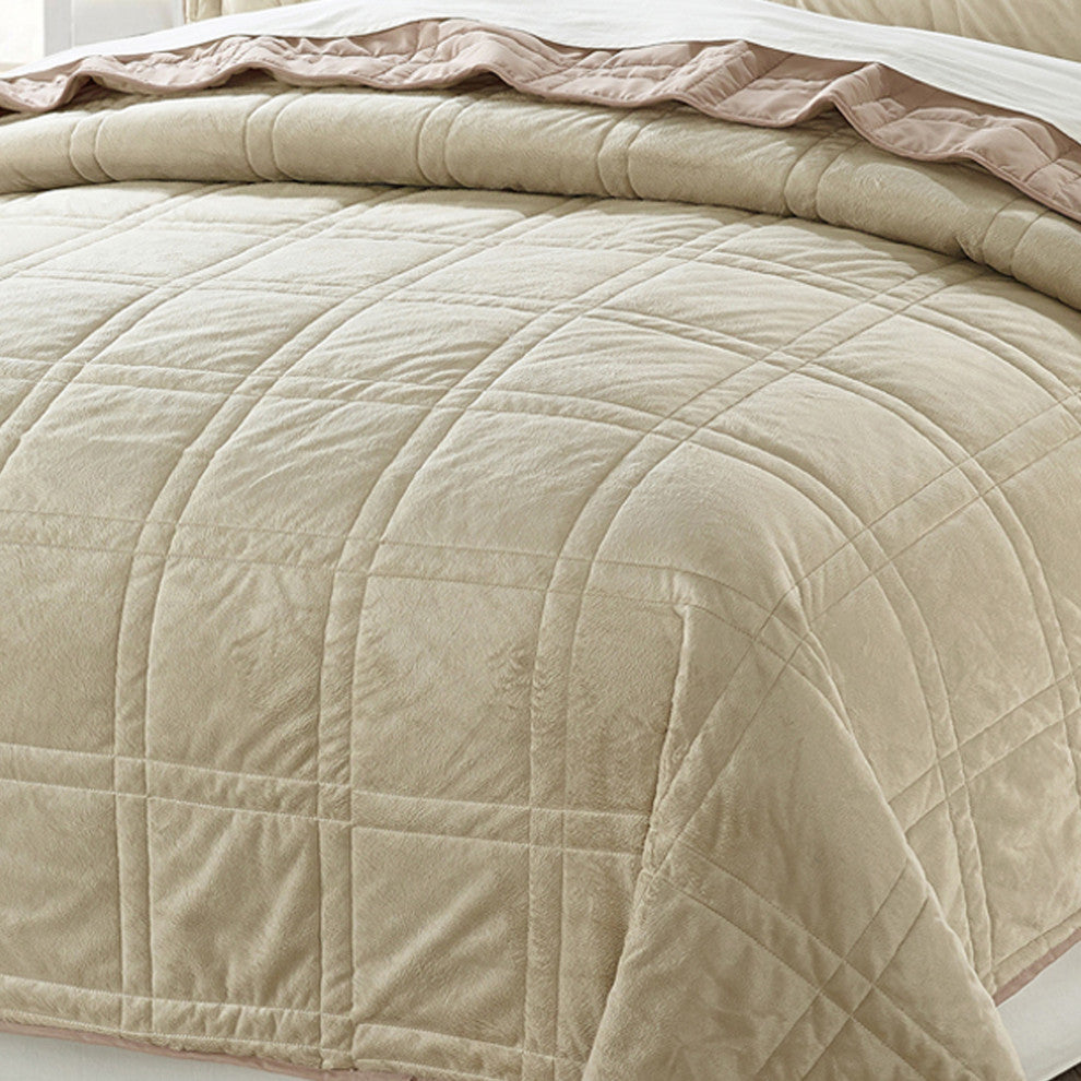 3 Piece Box Quilted Micromink King Bedspread, Oatmeal