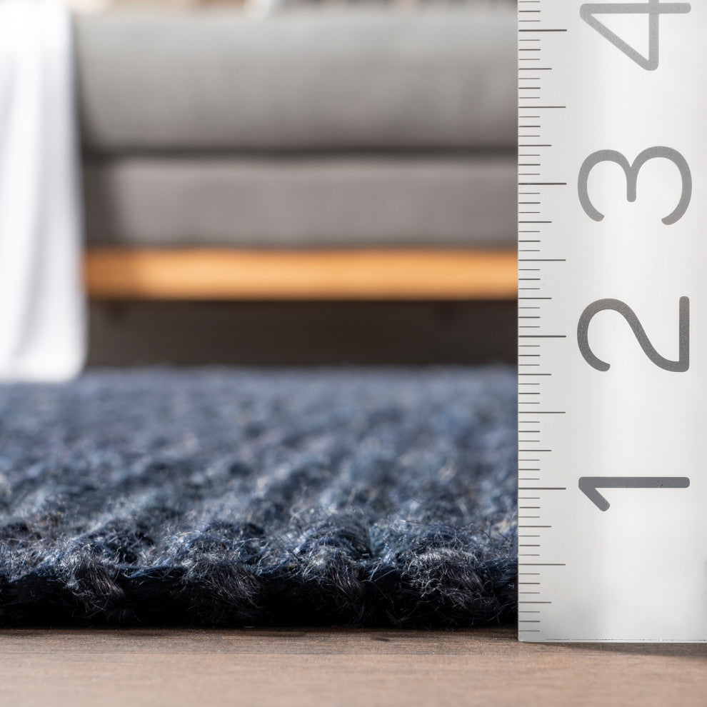 Nuloom Hand Woven Maui Chunky Loop Rug, Navy 5'x7'6"
