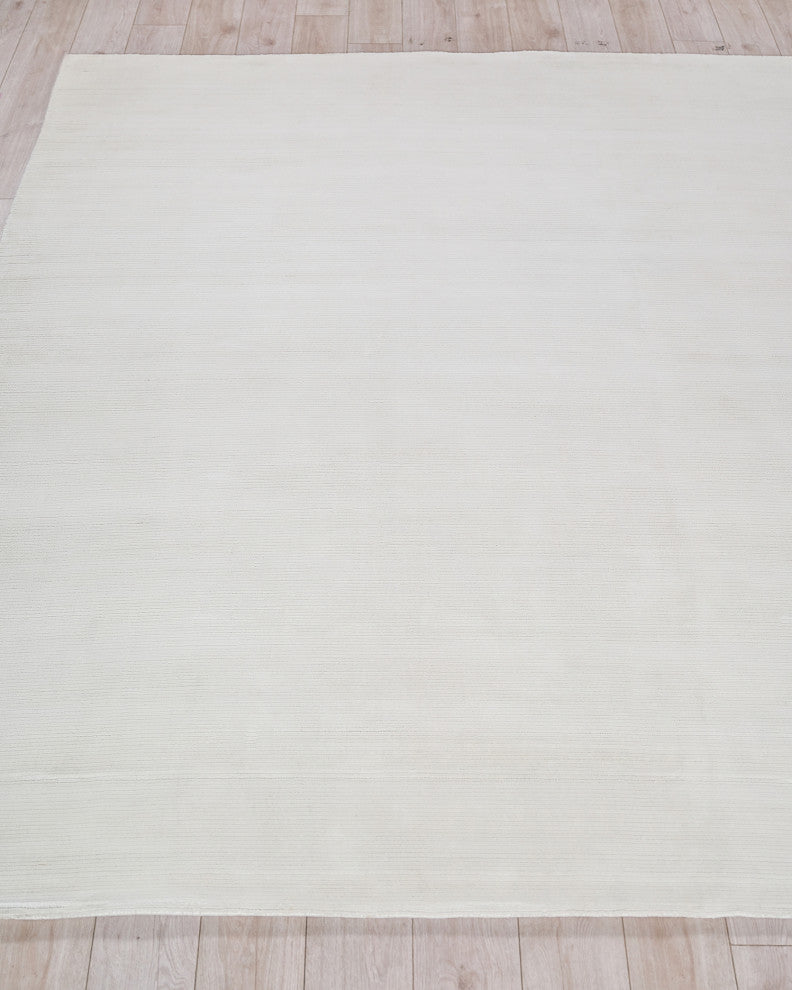 Pavia Modern Handloomed Silky Nylon White Area Rug, 9'x12'
