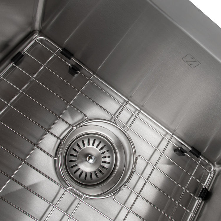 ZLINE Farmhouse Double Bowl Sink in Stainless Steel with Bottom Grid