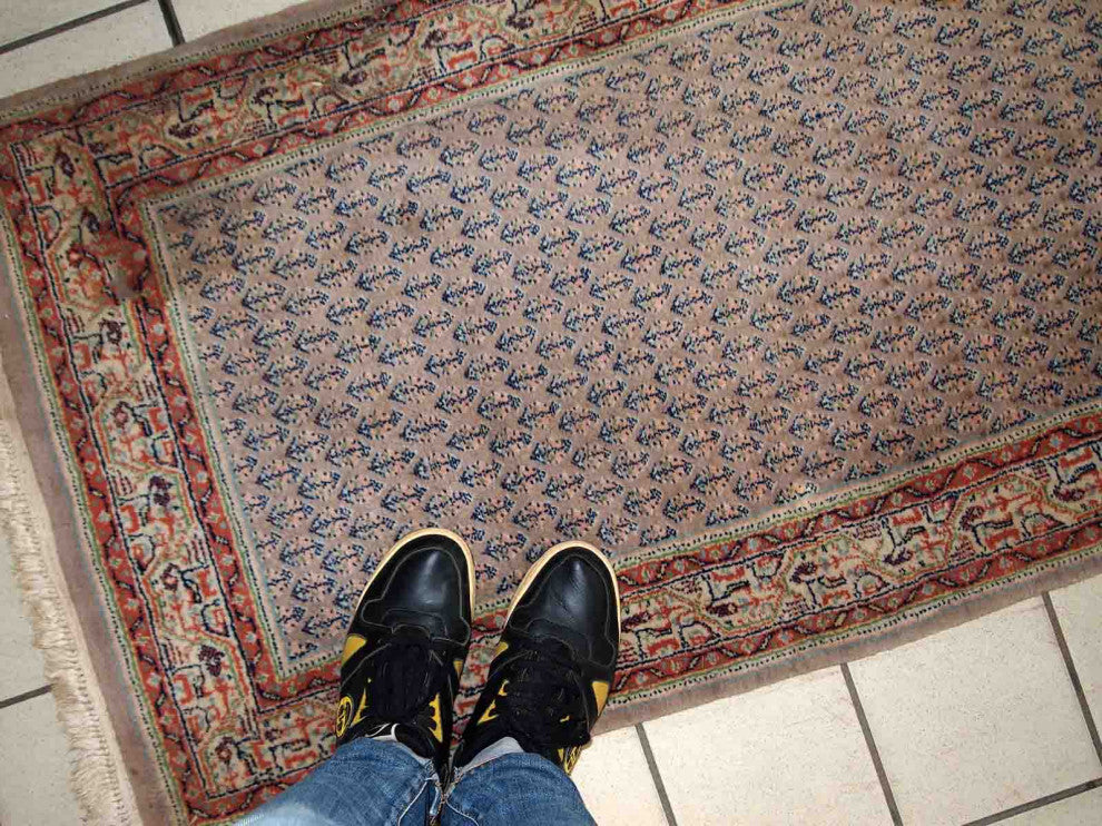 Handmade Vintage Indian Seraband Runner 2.4'x9.8', 74cmx301cm 1970s